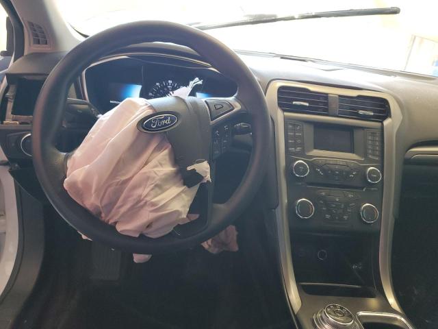 VIN: 3FA6P0LUXHR314079 Auction: COPART Lot: 61633632 Location: GA - TIFTON 3FA6P0LUXHR314079 FORD FUSION 2017 WHITE Photo 9