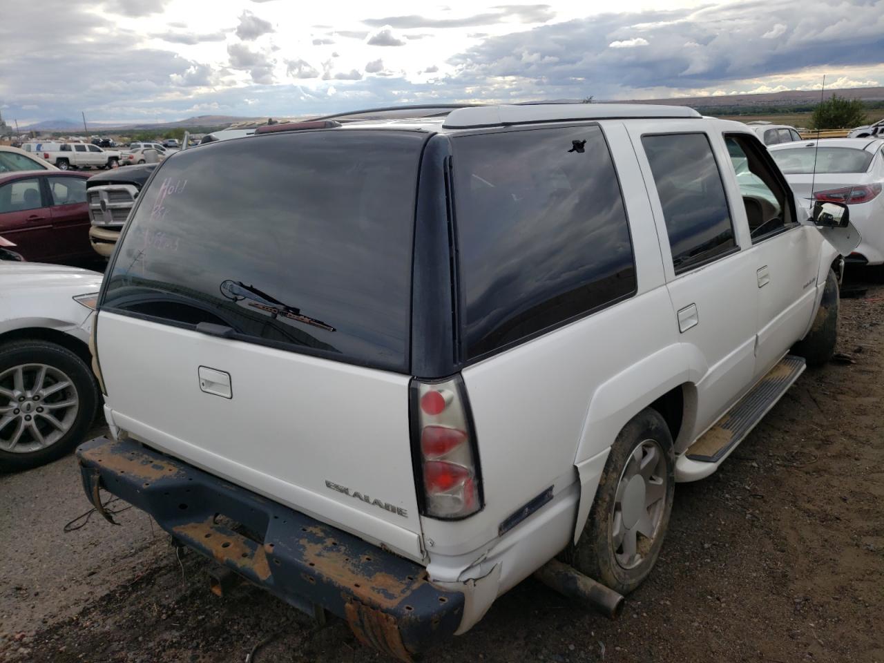 1GYEK13R4YR111605 2000 Cadillac Escalade