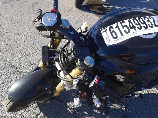 2011 SUZUKI GSX750 - JS1GR7MA7B2104521
