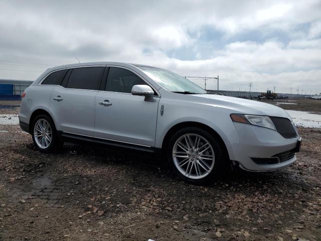 2014 Lincoln MKT 