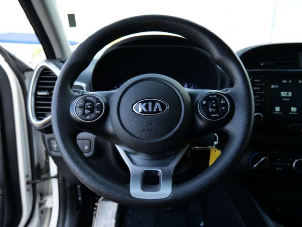 KNDJ23AU7L7710350 2020 Kia Soul Lx