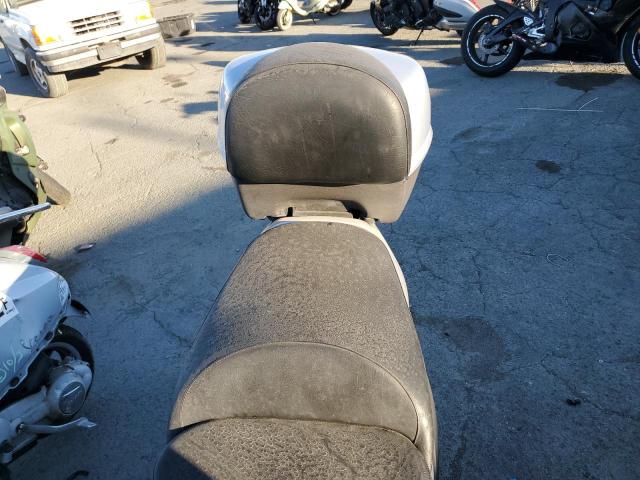 2005 PIAGGIO BV 200 ZAPM289L055002024