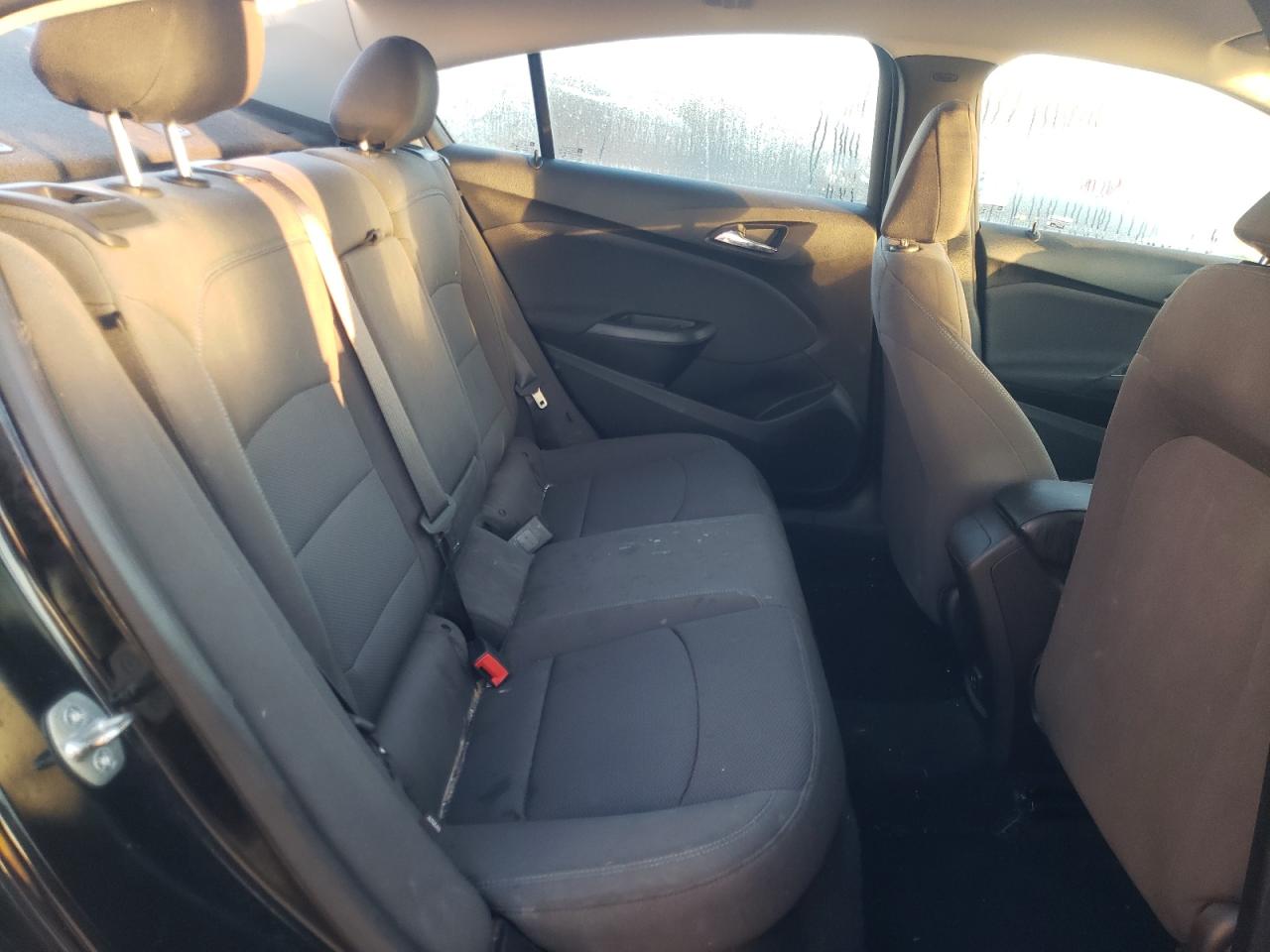 2019 Chevrolet Cruze Lt VIN: 1G1BE5SM5K7105286 Lot: 61036002