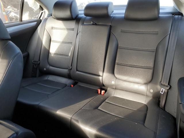 2017 VOLKSWAGEN JETTA SE - 3VWDB7AJ0HM304270