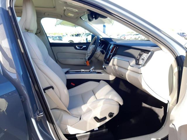 2022 VOLVO XC60 B5 IN YV4L12DL2N1986592
