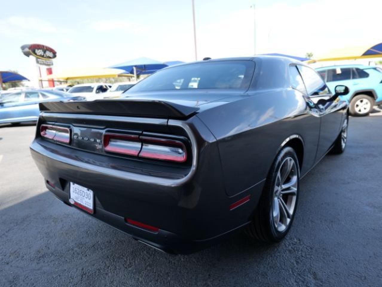 2020 Dodge Challenger R/T VIN: 2C3CDZBT2LH210245 Lot: 62285982