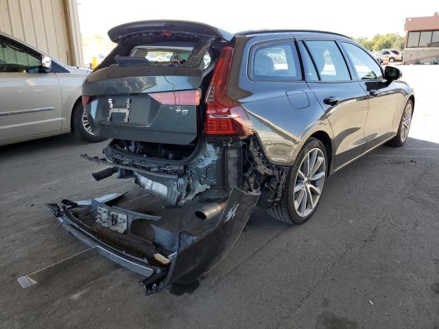 2020 VOLVO V60 T5 MOM YV1102EK6L2380541