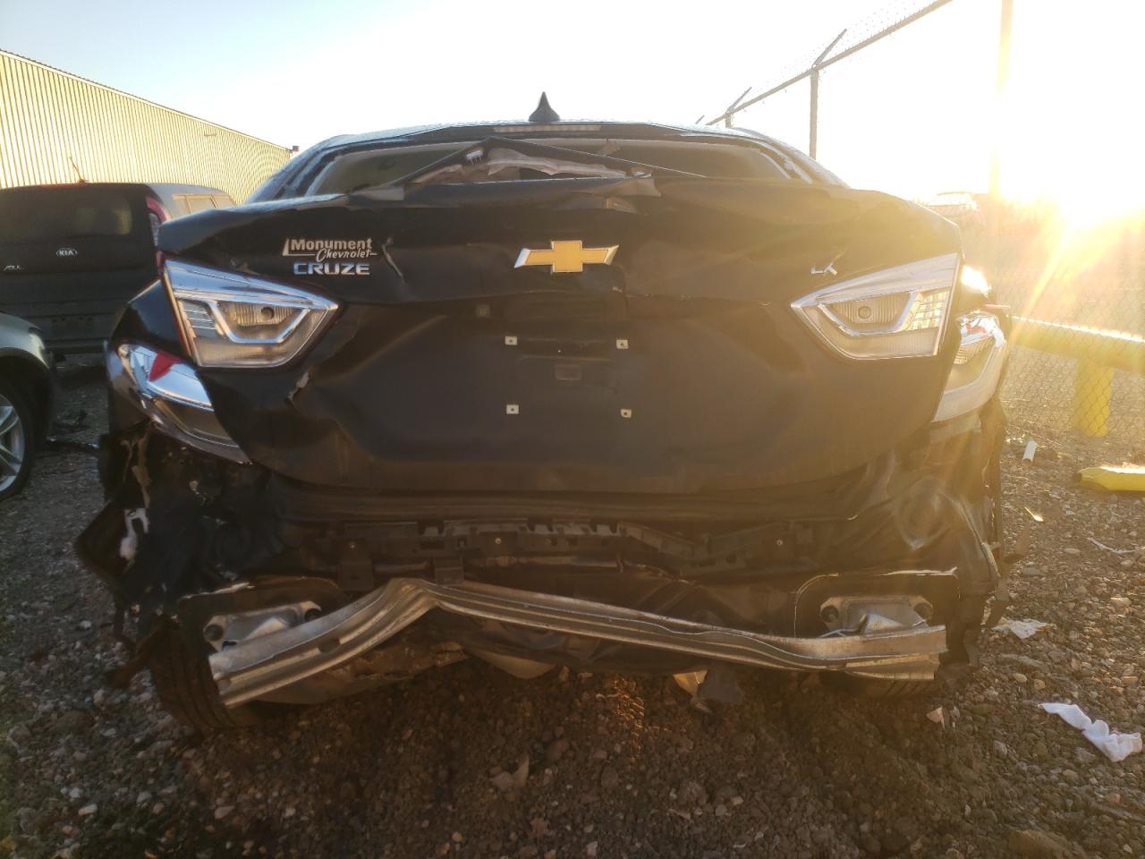 2019 Chevrolet Cruze Lt VIN: 1G1BE5SM5K7105286 Lot: 61036002