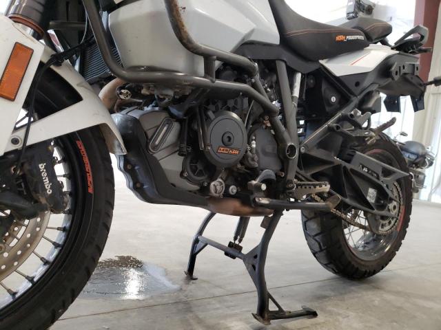 2015 KTM 1290 SUPER - VBKV59404FM932465