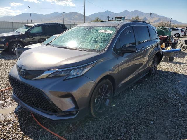 2021 TOYOTA SIENNA XSE 5TDDRKEC7MS038477