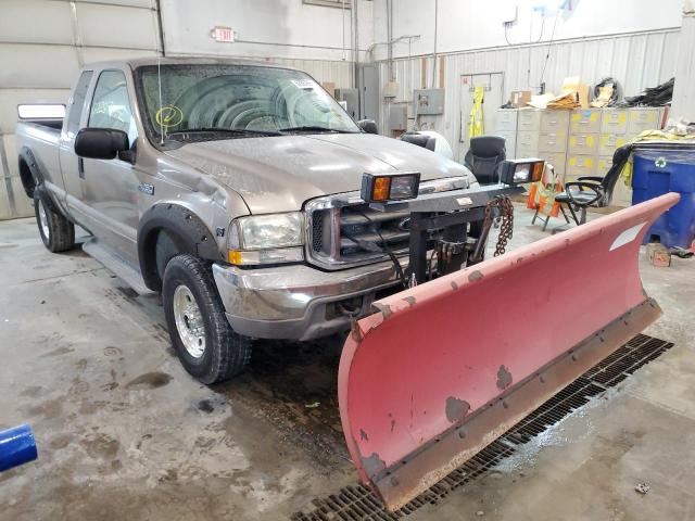 Salvage cars for sale from Copart Columbia, MO: 2003 Ford F250 Super
