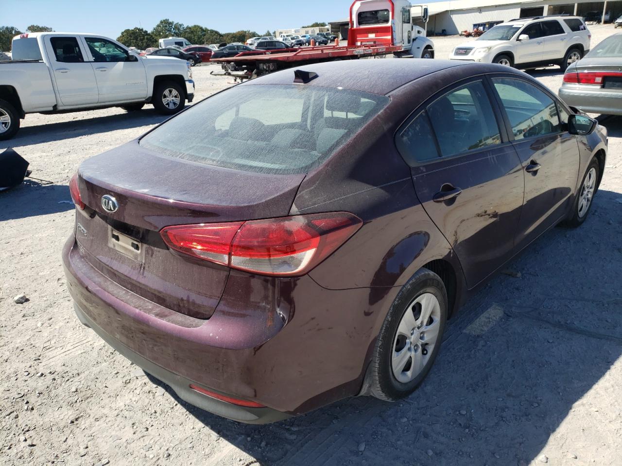 2018 Kia Forte Lx VIN: 3KPFL4A70JE196695 Lot: 62100632