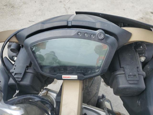 2011 DUCATI 848 ZDM1XBMV4BB017428