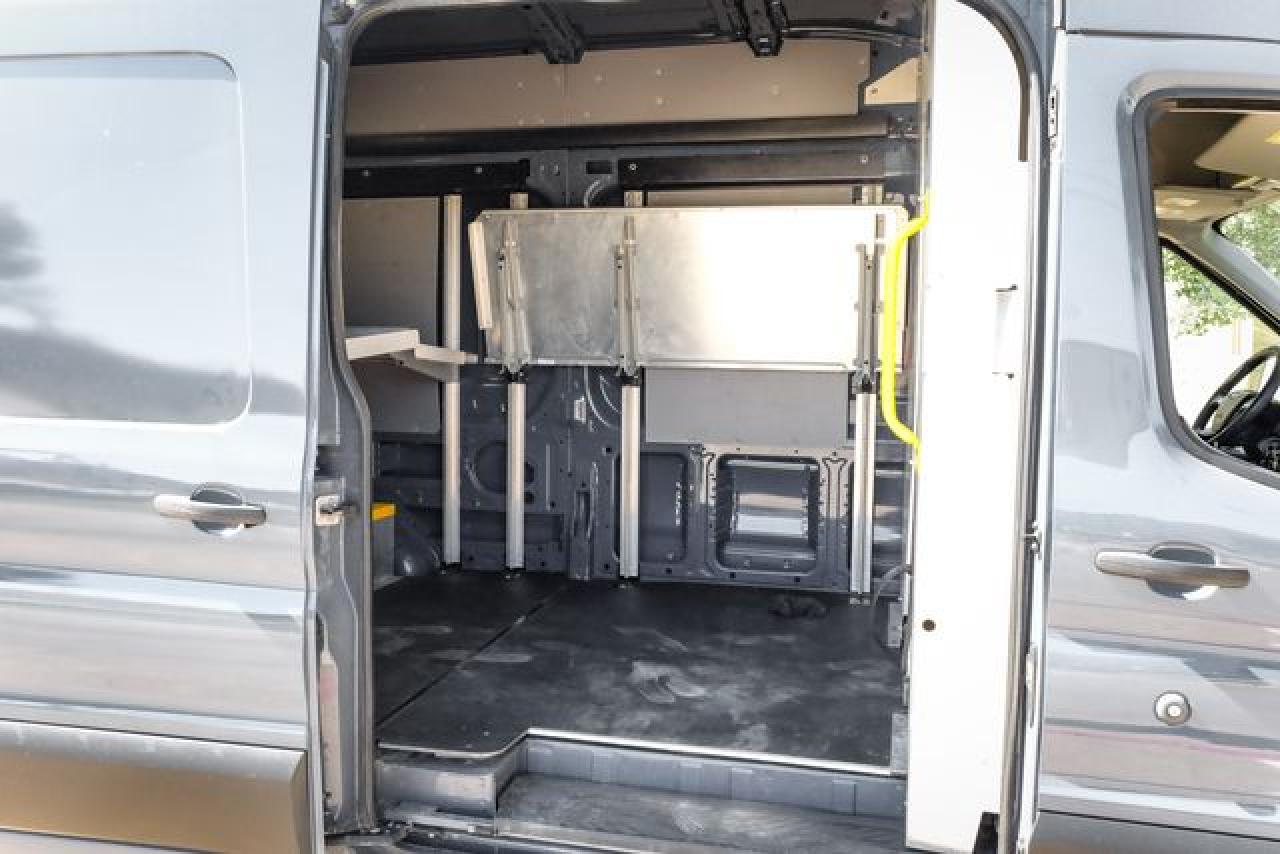 2019 Ford Transit T-250 VIN: 1FTYR3XM8KKA97619 Lot: 62614952