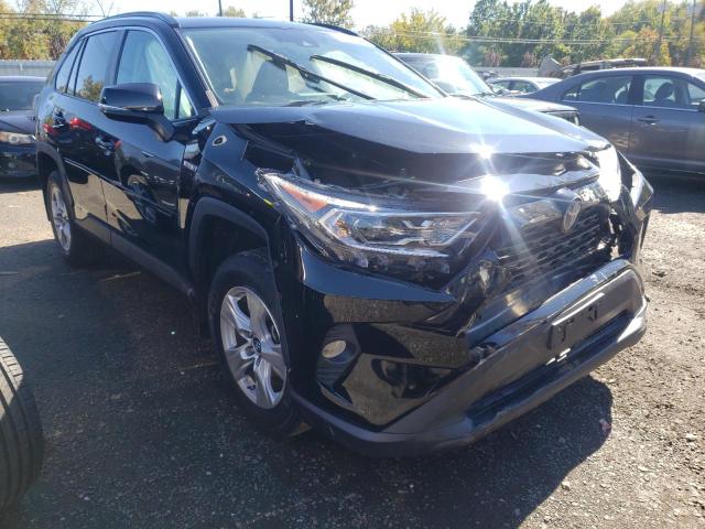 2019 Toyota Rav4 Xle  (VIN: 2T3RWRFV9KW020064)