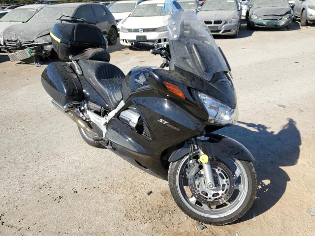 Salvage cars for sale from Copart Bridgeton, MO: 2006 Honda ST1300