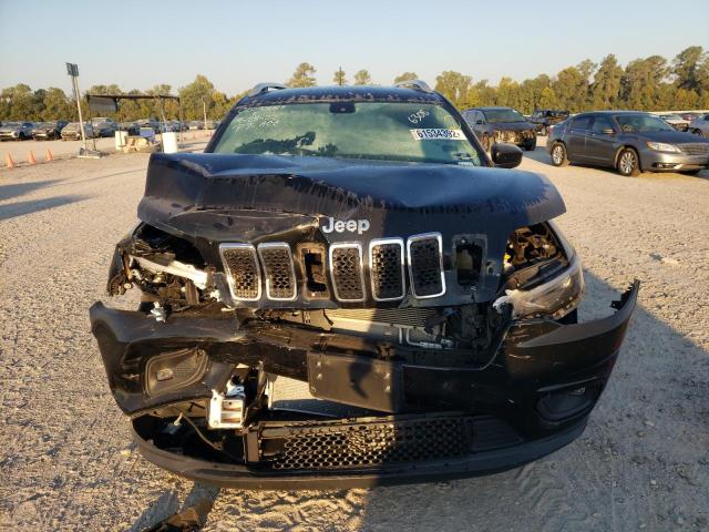 1C4PJLCB2KD466308 Jeep Cherokee Latitude