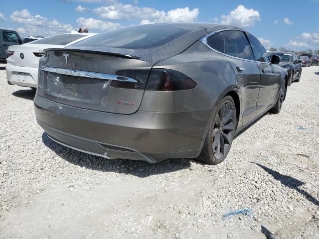2015 TESLA MODEL S P8 5YJSA1H47FF086923