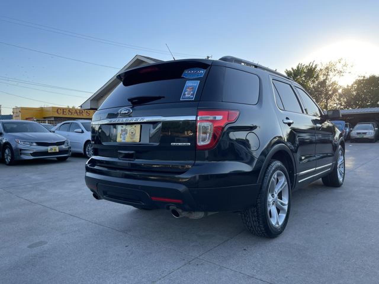 1FM5K7D88DGA18618 2013 Ford Explorer Xlt