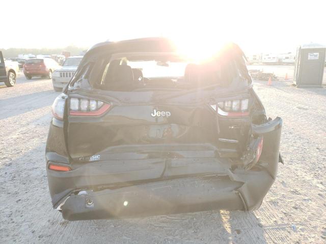 1C4PJLCB2KD466308 Jeep Cherokee Latitude