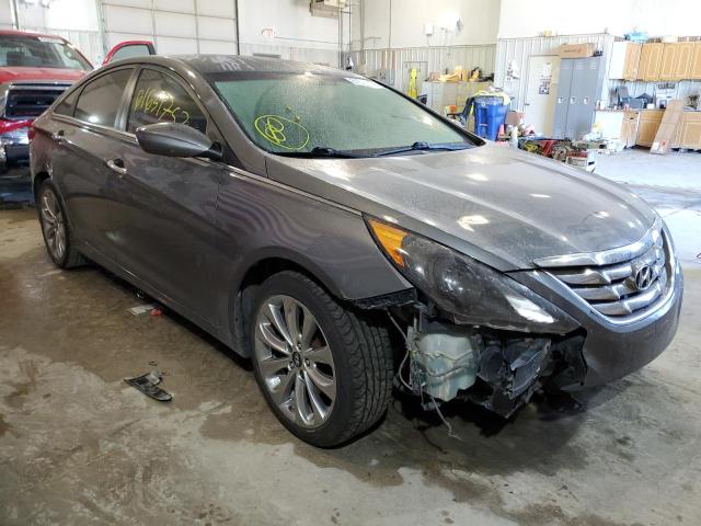 Salvage cars for sale from Copart Columbia, MO: 2013 Hyundai Sonata SE