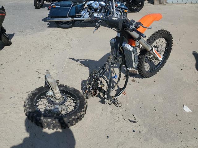 2019 KTM 250 SX-F VBKSXK431KM106231