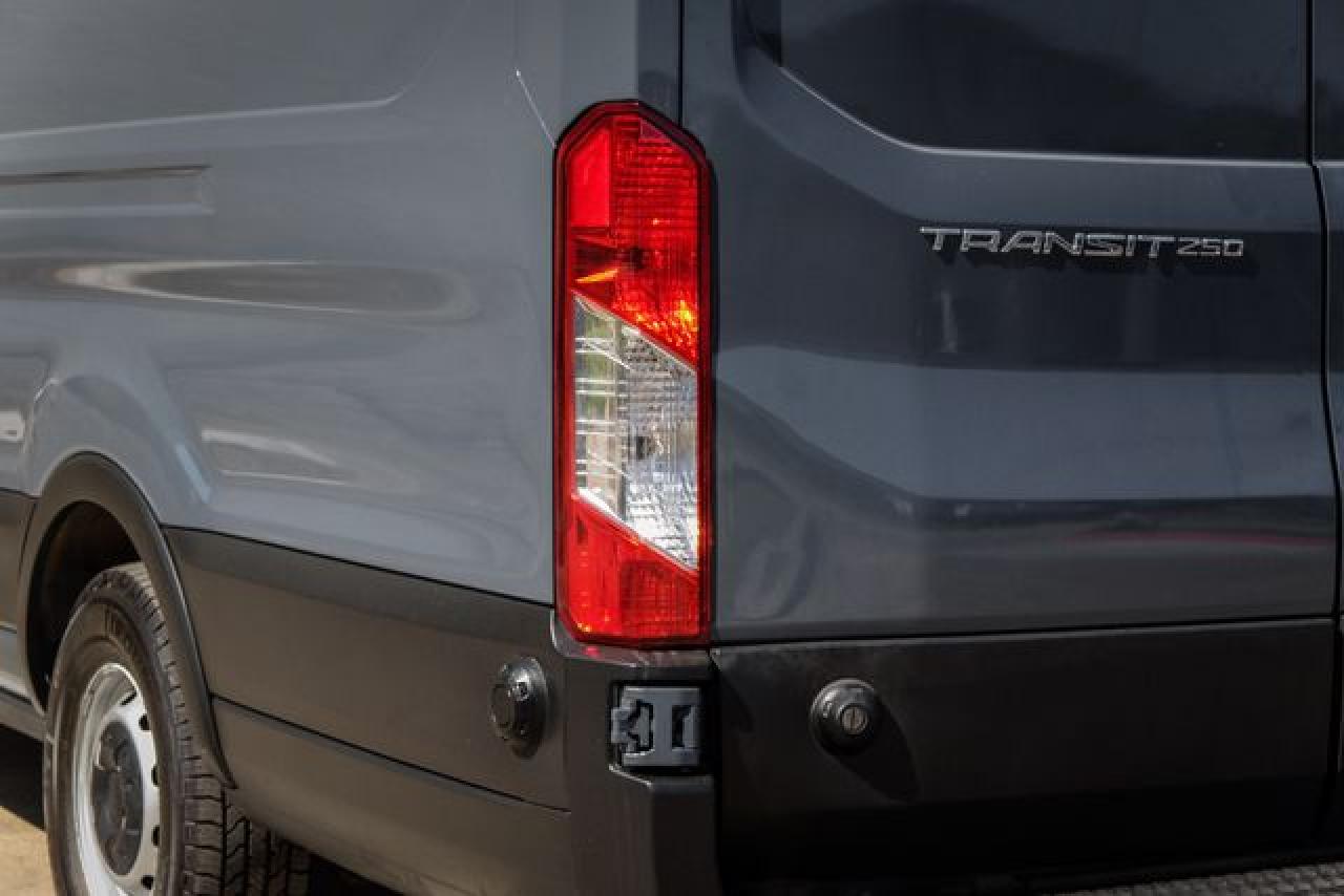 2019 Ford Transit T-250 VIN: 1FTYR3XM7KKA97725 Lot: 62615112