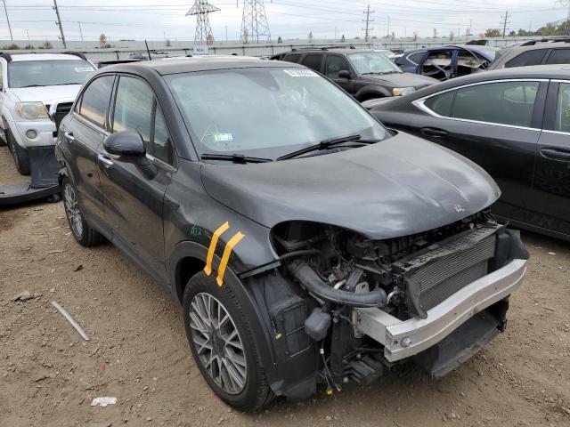 Salvage cars for sale from Copart Elgin, IL: 2017 Fiat 500X