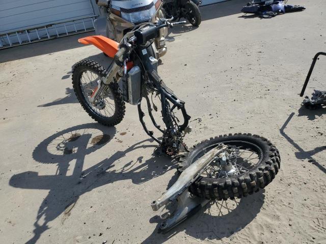 2019 KTM 250 SX-F VBKSXK431KM106231