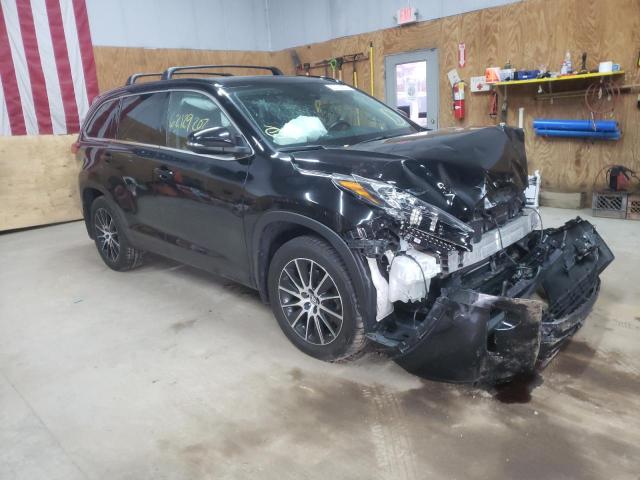 Salvage cars for sale from Copart Kincheloe, MI: 2017 Toyota Highlander