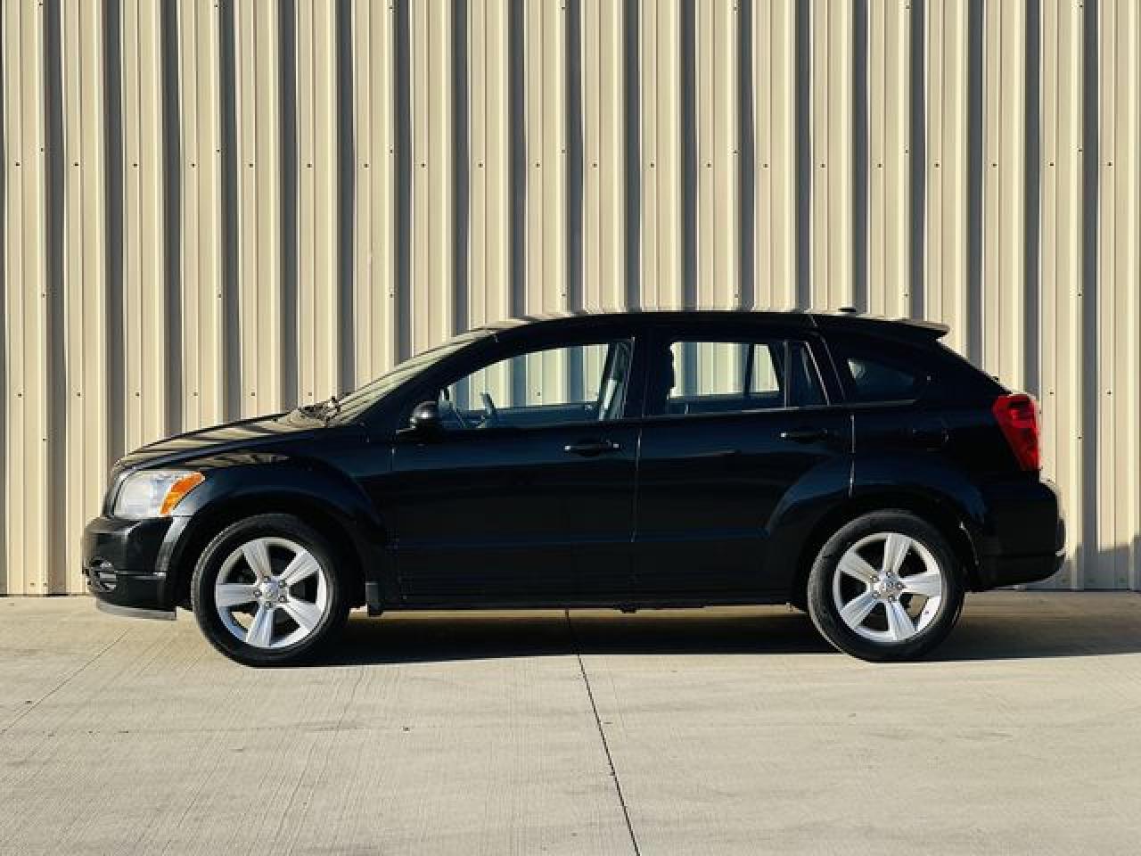 2010 Dodge Caliber Sxt VIN: 1B3CB4HA5AD536353 Lot: 62740722