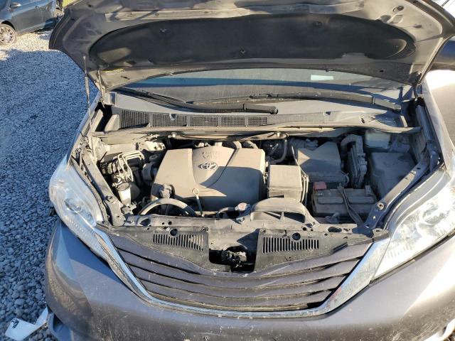 2017 TOYOTA SIENLE/XLE 5TDKZ3DC9HS821532