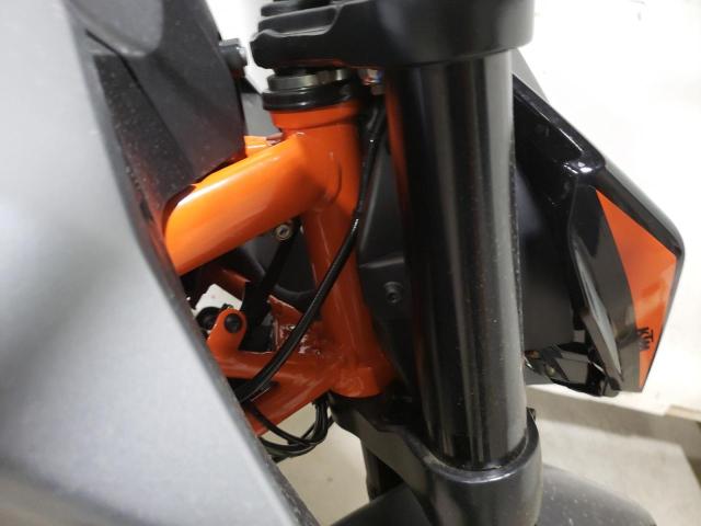 2021 KTM 390 DUKE MD2JPJ409MC257642
