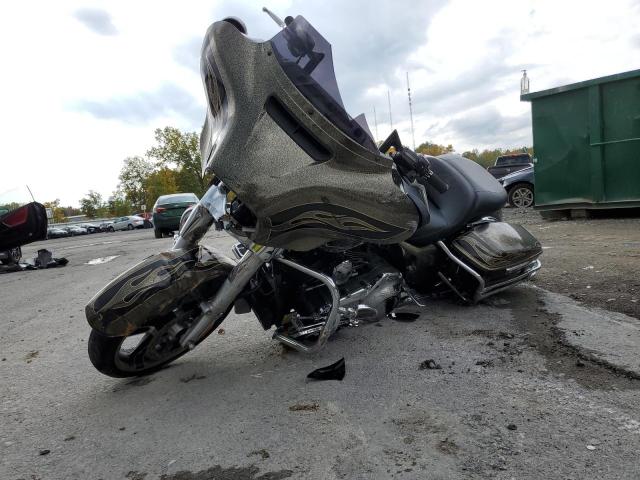 2016 HARLEY-DAVIDSON FLHXS STRE - 1HD1KRM18GB681446