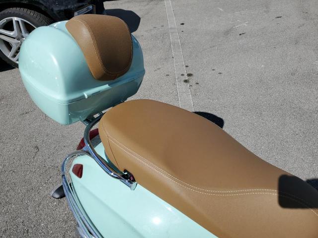 2022 PIAGGIO SCOOTER ZAPCA06B6N5104231