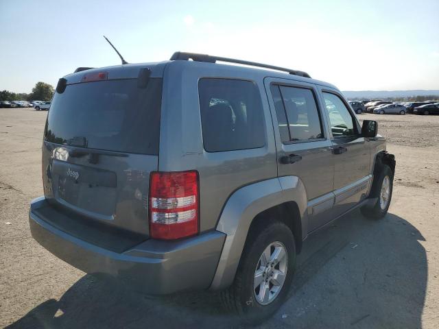 1C4PJMAK3CW141293 Jeep Liberty Sport