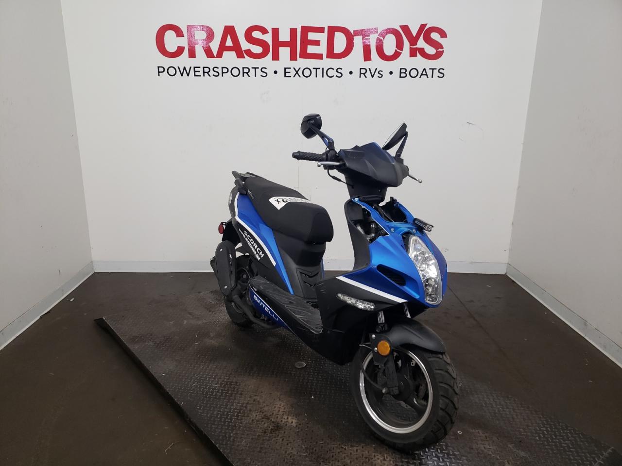LL0TCAPR3LG000039 YNGF SCOOTER 2020
