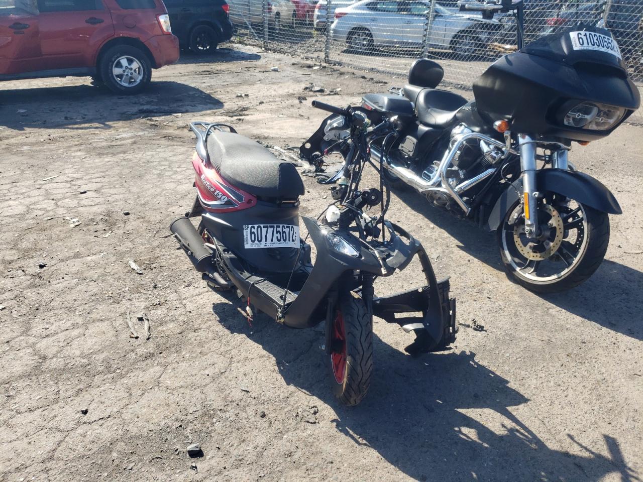 LUJTCKPR6MA600286 DONG MOTORCYCLE 2021