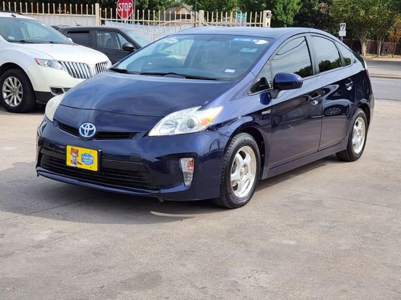 JTDKN3DU2E1761994 2014 Toyota Prius