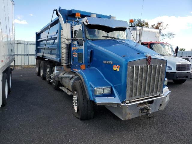 2005 KENWORTH CONSTRUCTION T800 VIN: 1NKDL00X05J101948