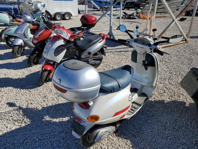2001 VESPA M198F ZAPM198F715003959