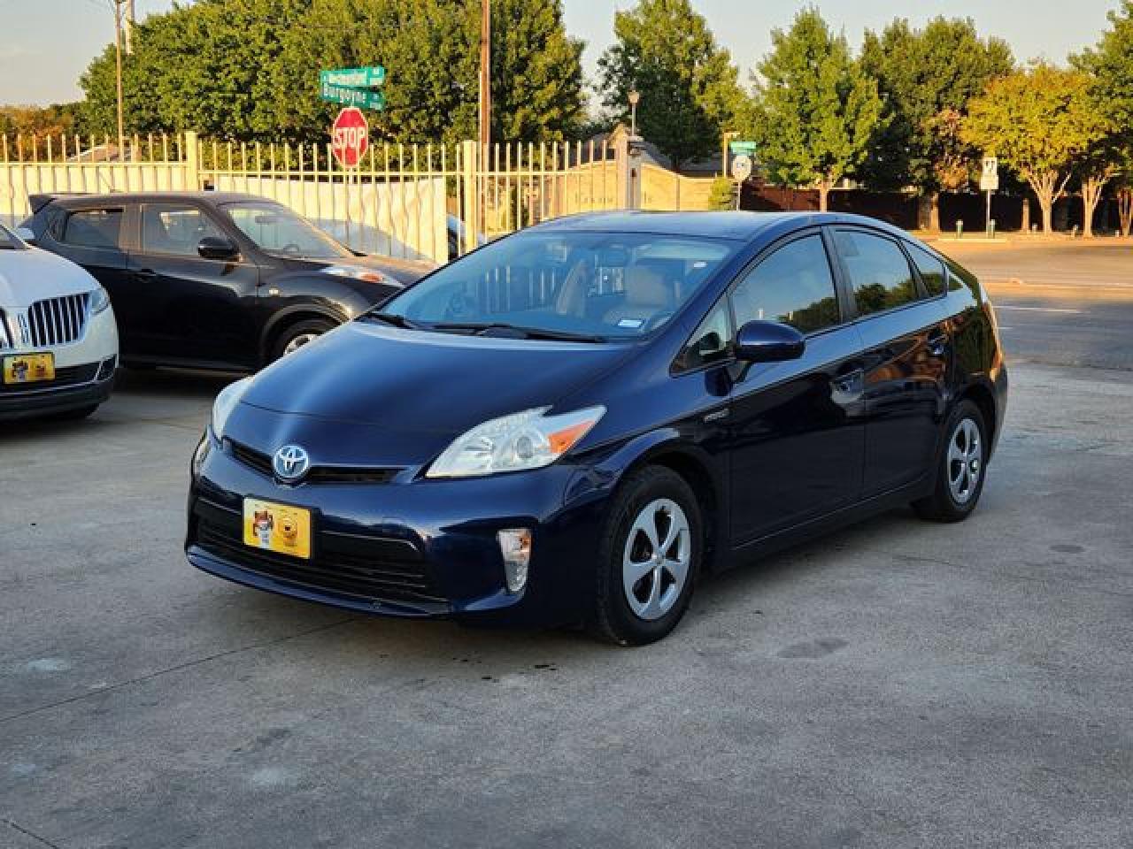 JTDKN3DUXC1586410 2012 Toyota Prius