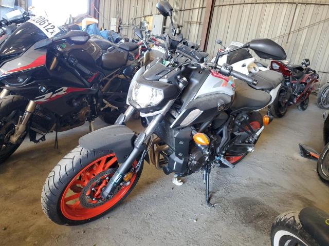2019 YAMAHA MT07 JYARM27E8KA004945