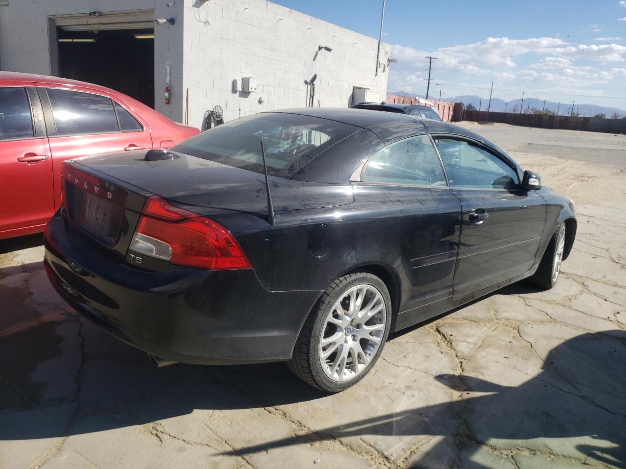 2013 Volvo C70 T5 VIN: YV1672MC2DJ144245 Lot: 62728572