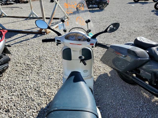 2001 VESPA M198F ZAPM198F715003959