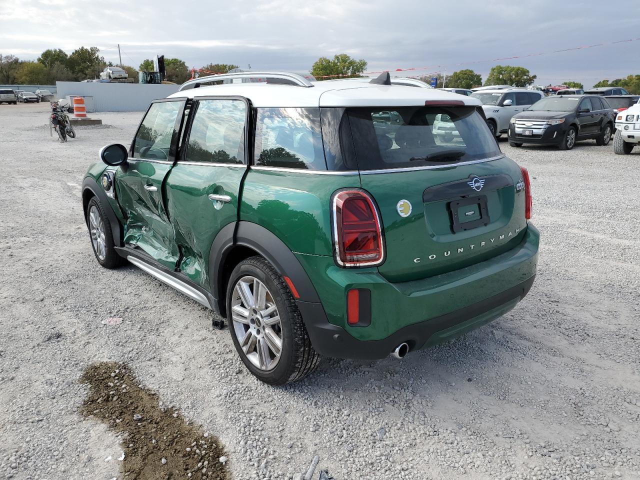 Mini Cooper s e Countryman для путешествий