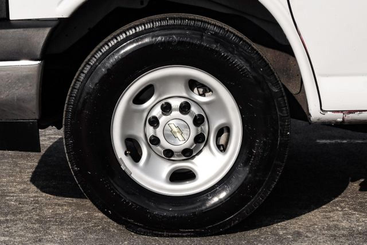 2021 Chevrolet Express G2500 VIN: 1GCWGAF77M1239142 Lot: 62961722