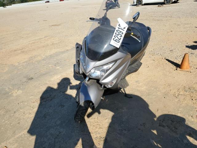 2017 SUZUKI UH200 MLCCH41A6H1600115