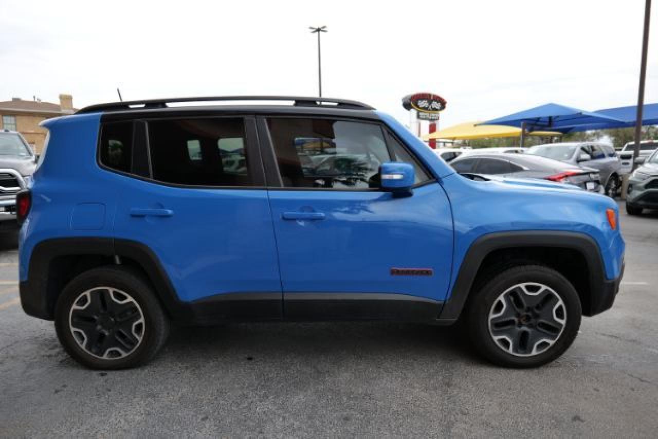 ZACCJBCTXFPB37297 2015 Jeep Renegade Trailhawk