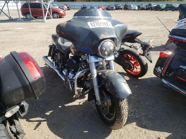 Salvage cars for sale from Copart Pekin, IL: 2006 Harley-Davidson Flhxi